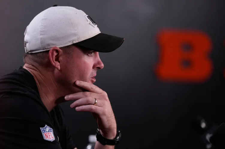 Jets' Glenn, Bucs' Bowles and Bengals' Taylor among NFL coaches facing hot-seat pressure